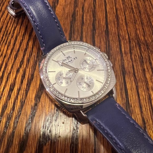 SOLD Coach Watch - Picture 5 of 5